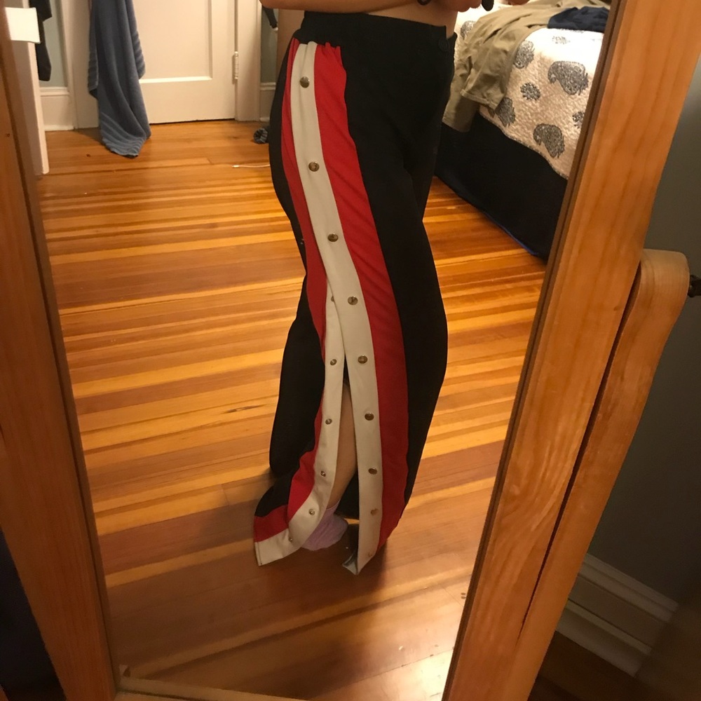 Snap pants from love culture